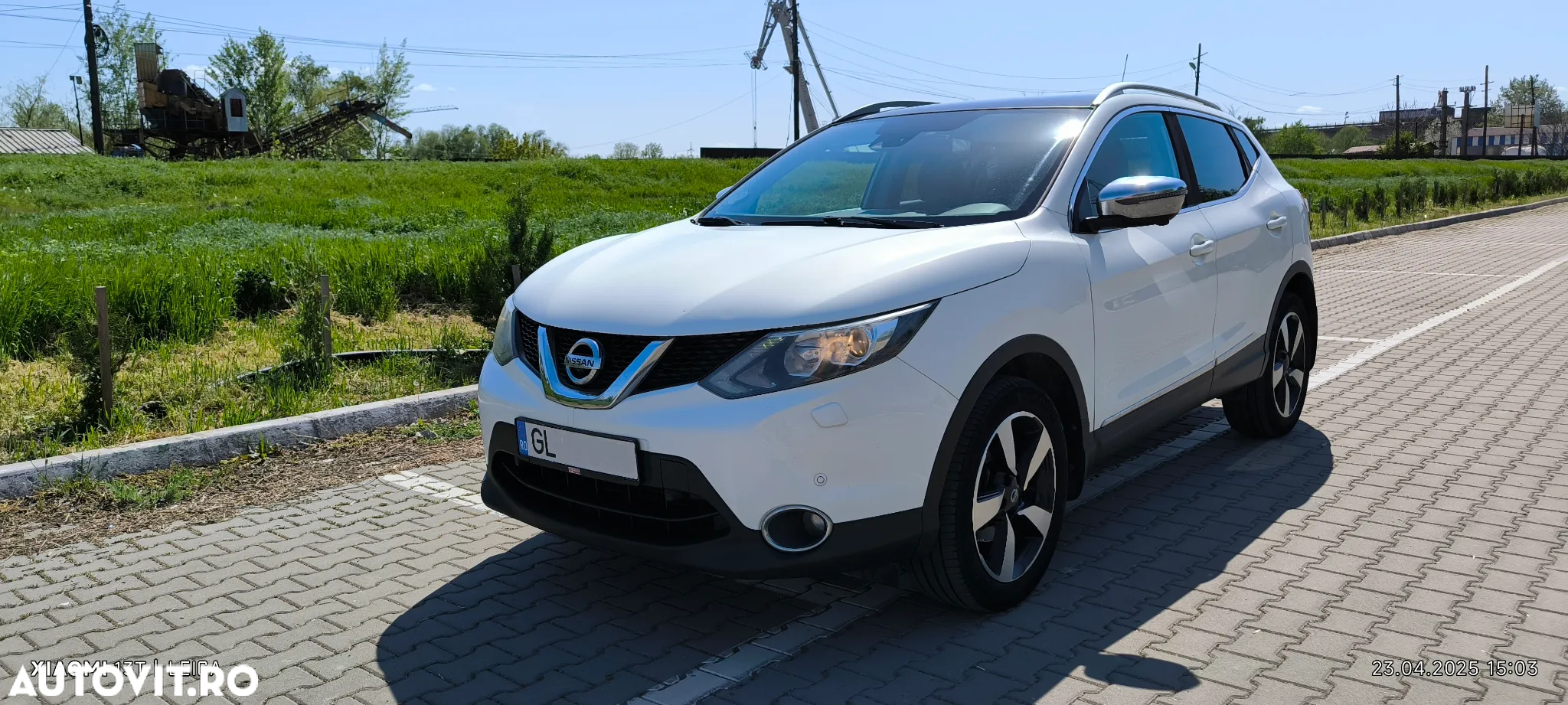 Nissan Qashqai 1.5 DCI N-Connecta - 17