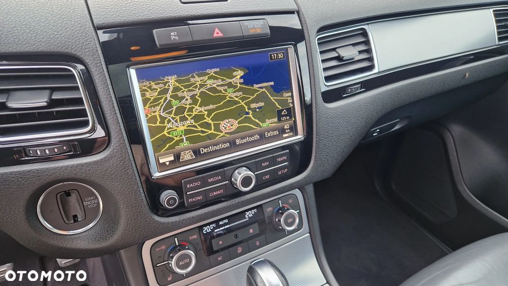 Volkswagen Touareg 4.2 V8 TDI DPF Automatik Exclusive - 22