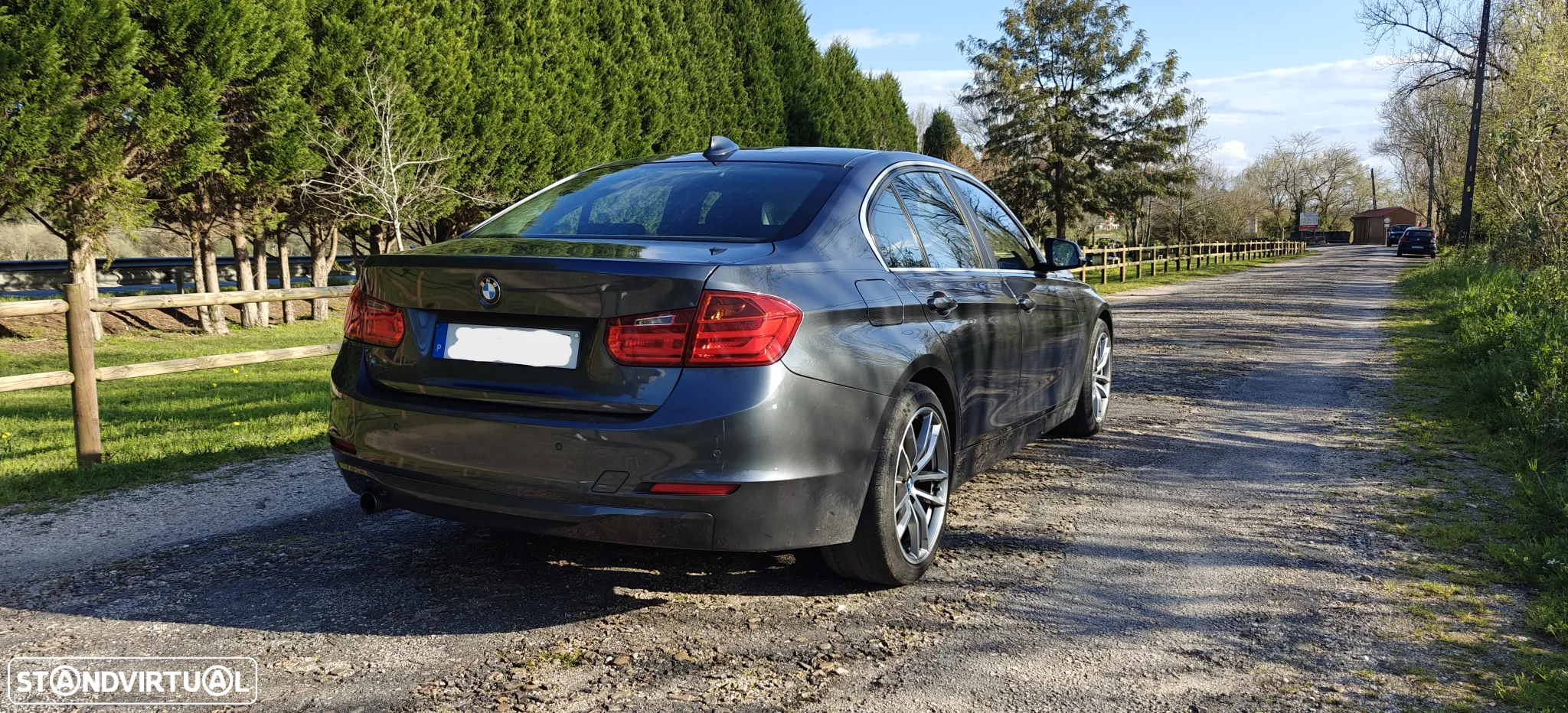 BMW 318 d Touring Line Luxury - 5
