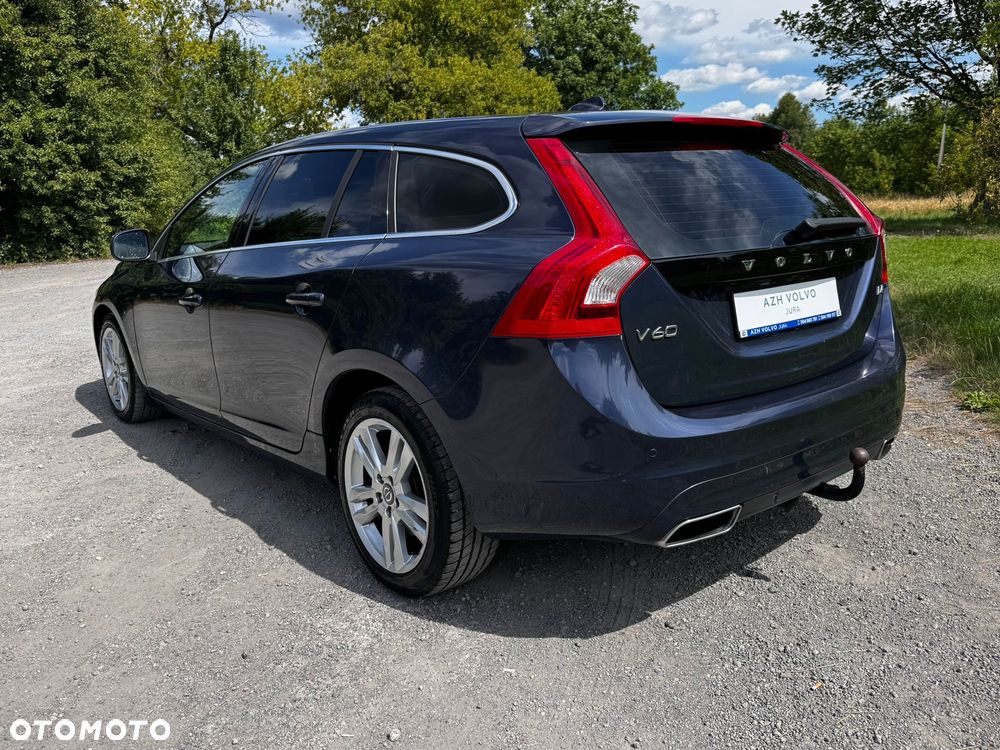 Volvo V60 D4 Drive-E Momentum - 14