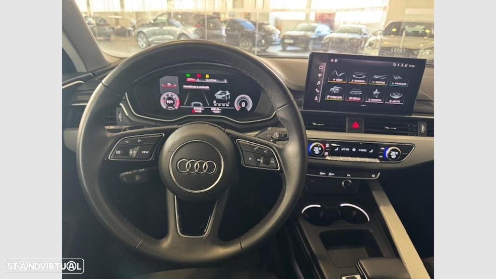 Audi A4 Avant - 22