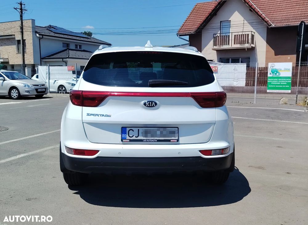 Kia Sportage 1.6 GDI 6MT 4x2 Classic - 3