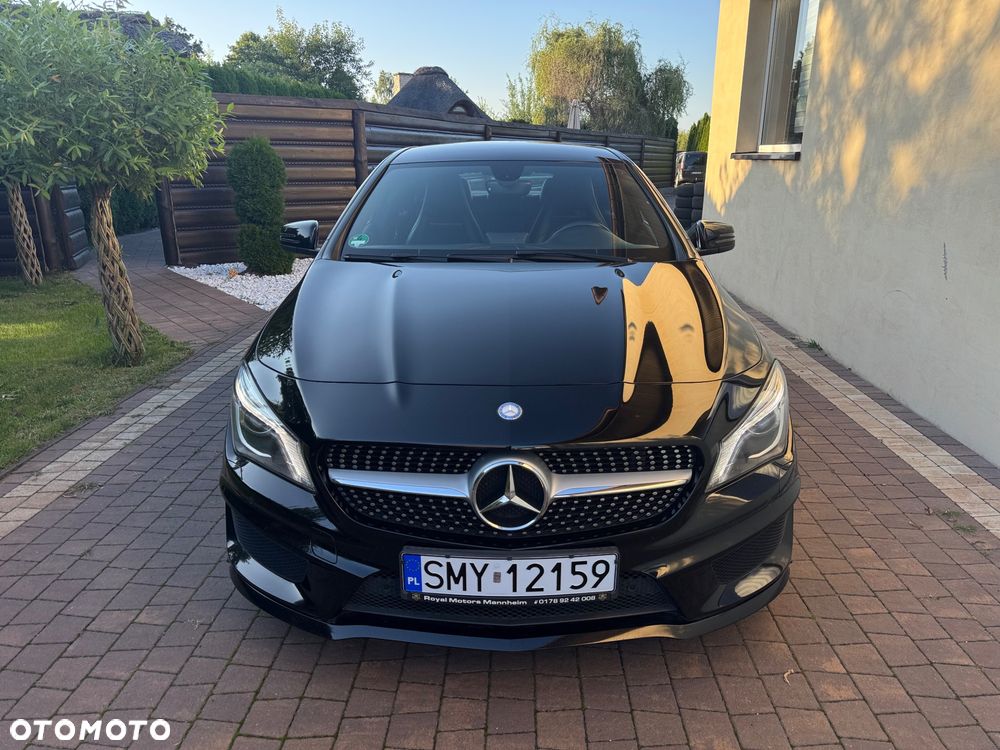 Mercedes-Benz CLA 180 - 1