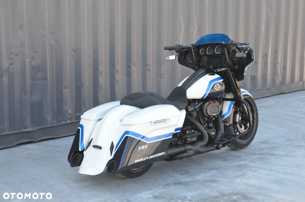 Harley-Davidson Touring Street Glide - 26