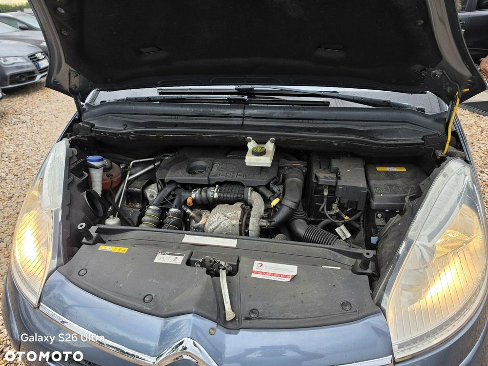 Citroën C4 Picasso 1.6 e-HDi FAP EGS6 Tendance - 37