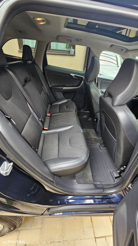 Volvo XC 60 - 7