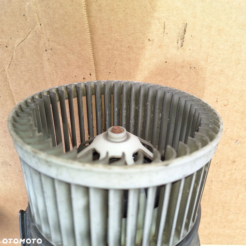 DMUCHAWA WENTYLATOR NAWIEWU PEUGEOT 407 - 2