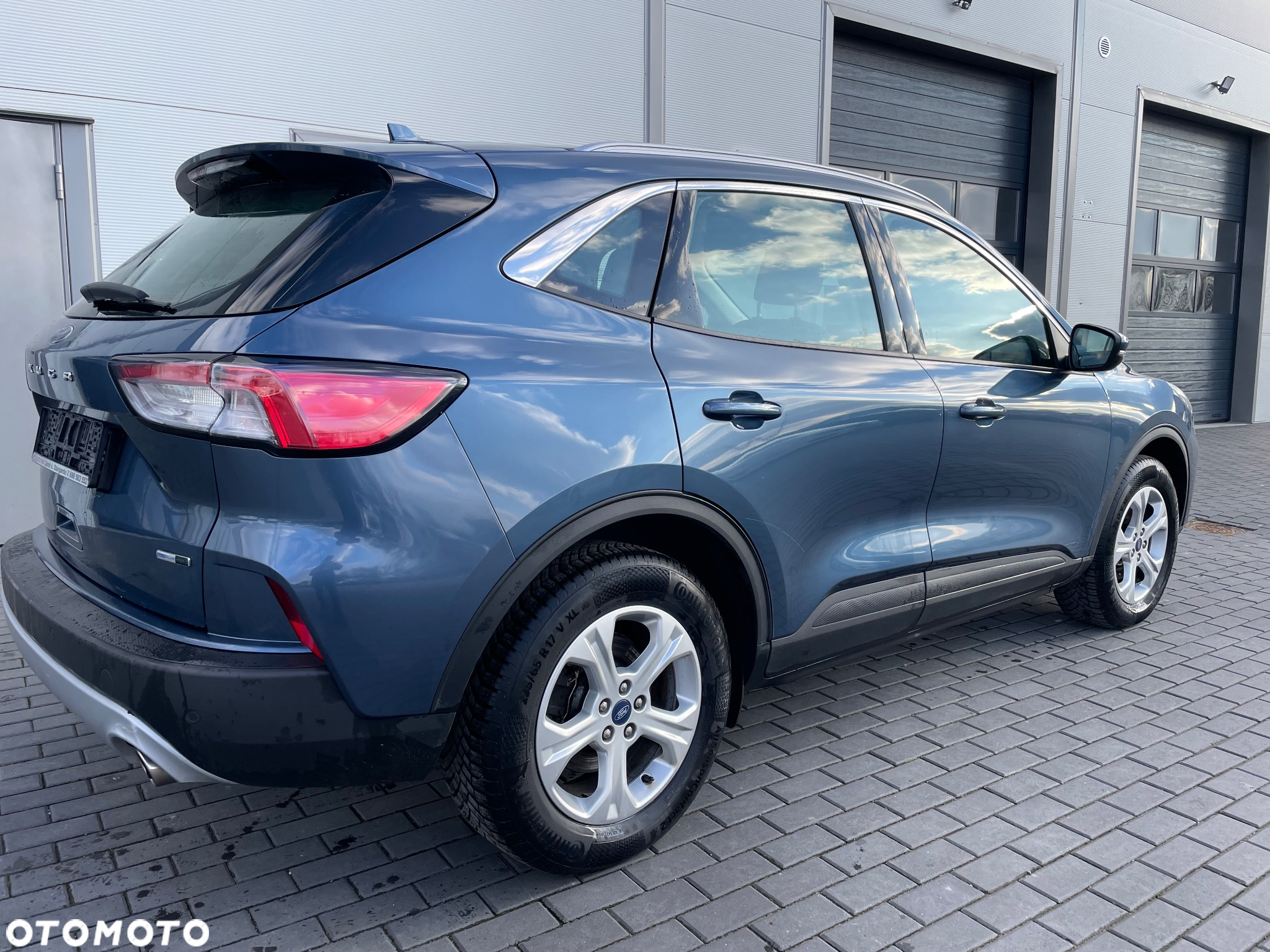 Ford Kuga 2.0 EcoBlue Hybrid COOL&CONNECT - 4