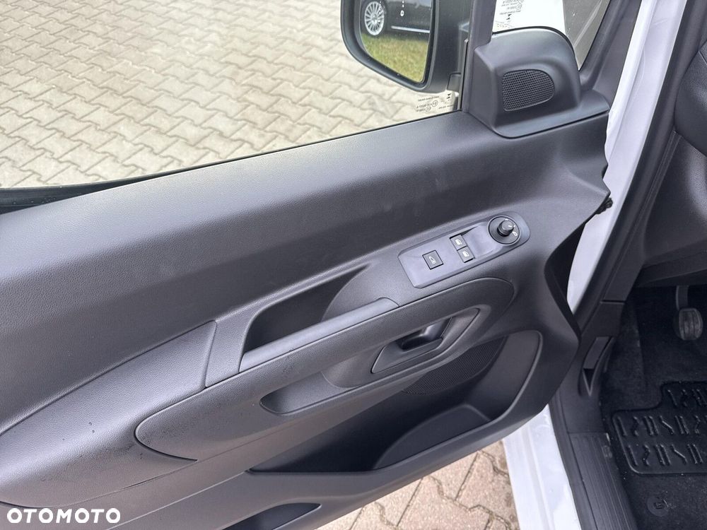 Peugeot partner Partner Furgon M Diesel 100KM Manual - 23
