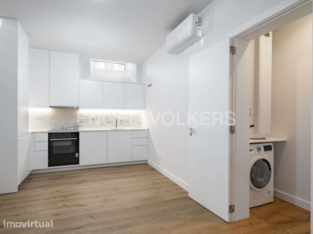 Duplex T2 com Remodelação Premium em Campo de Ourique - Grande imagem: 4/24