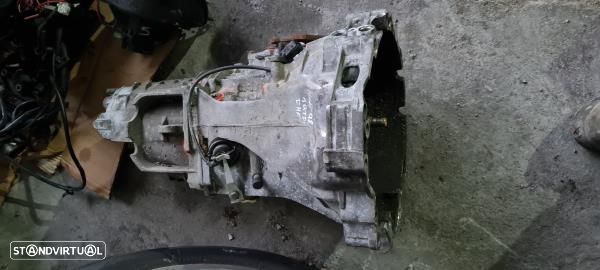 Caixa De Velocidades Volkswagen Passat (3B2) - 1