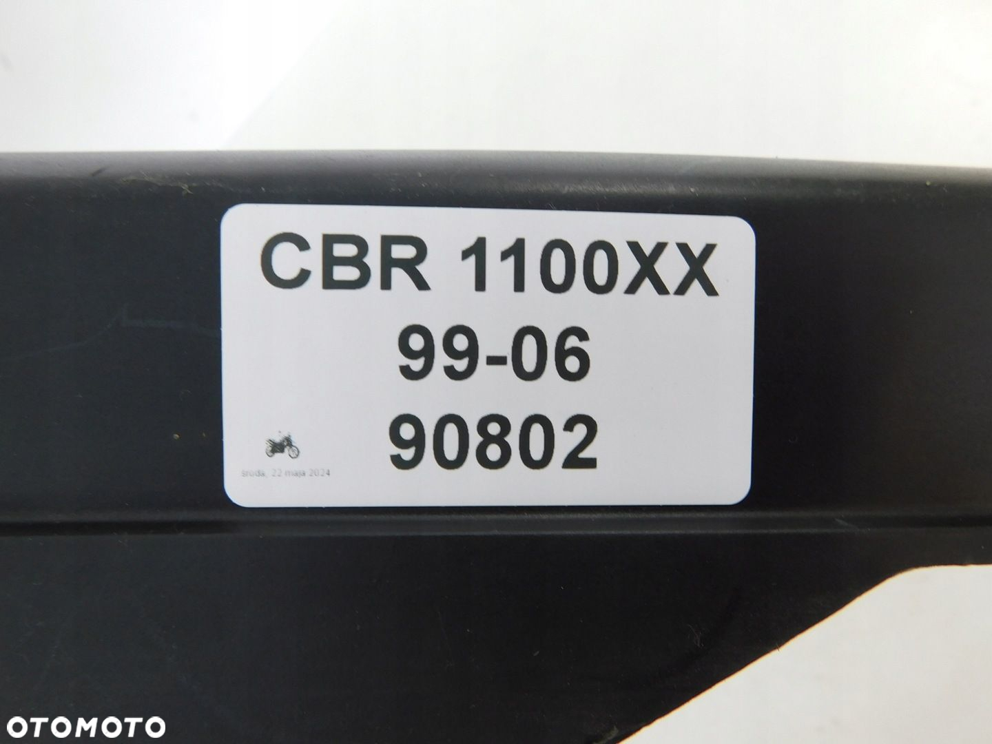 HONDA CBR 1100XX 99-06 OSŁONA ŁAŃCUCHA - 7
