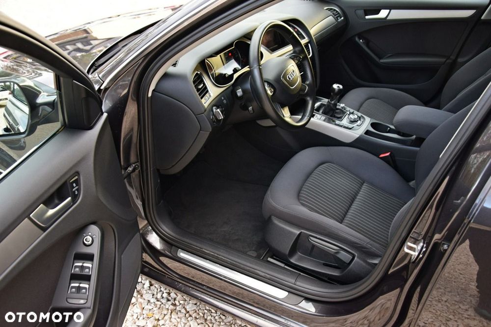 Audi A4 Avant 2.0 TDI DPF Attraction - 28