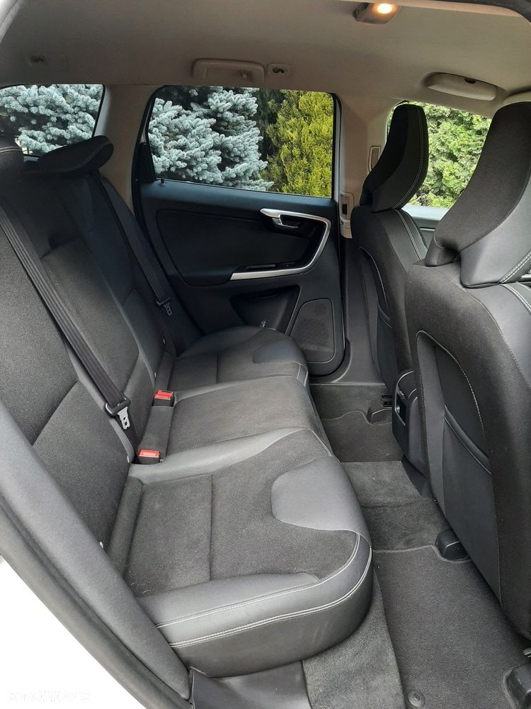 Volvo XC 60 - 10