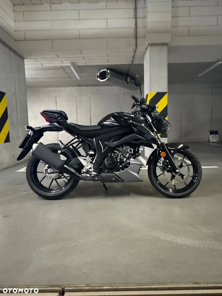 Suzuki GSX - 1