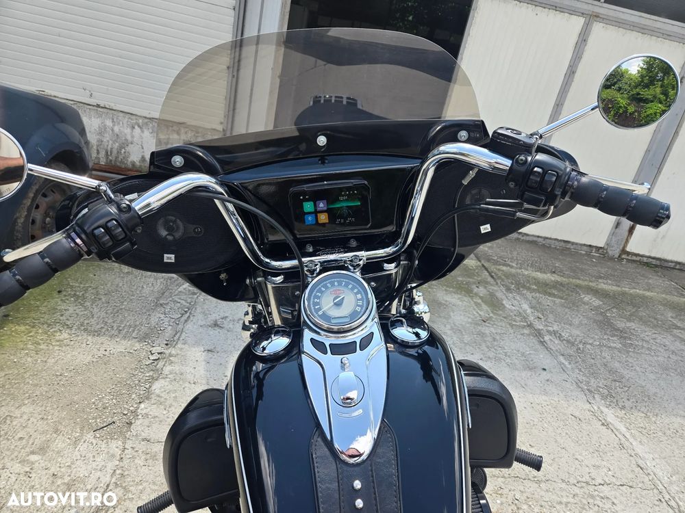 Harley-Davidson Softail Heritage Classic - 12