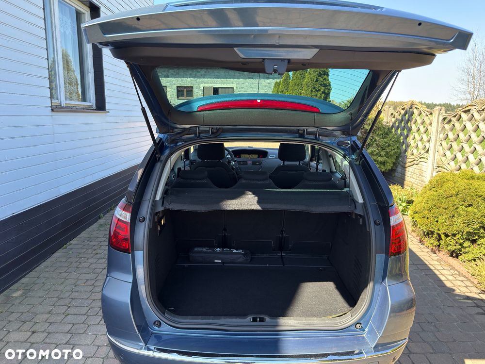 Citroën C4 Picasso - 13