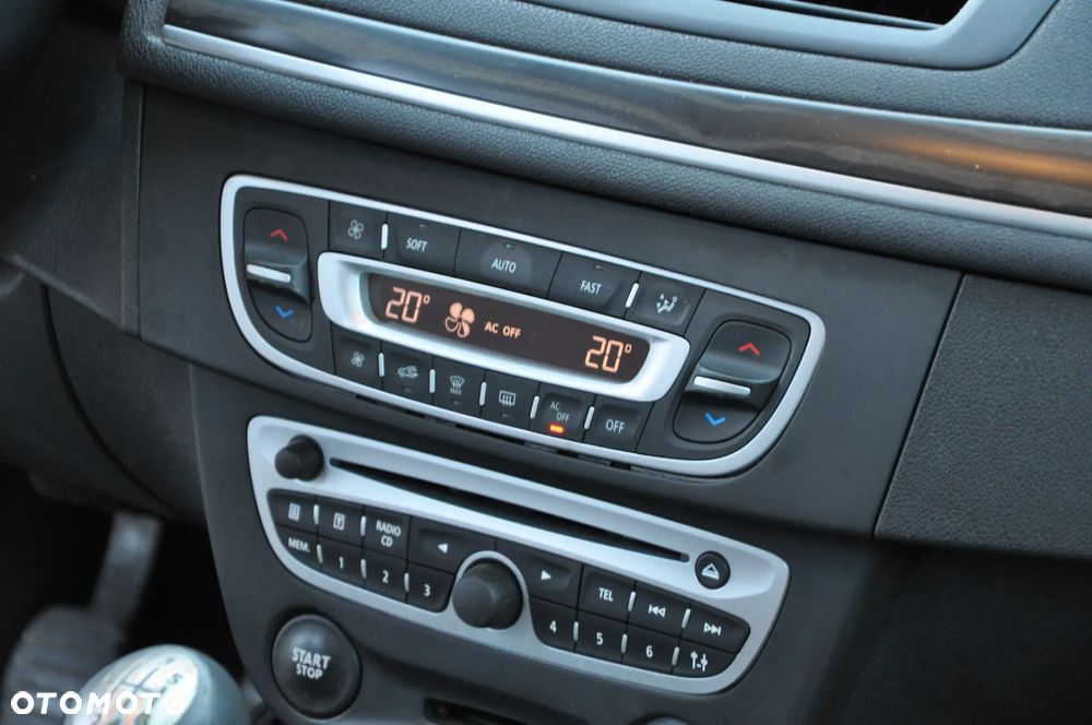 Renault Megane TCe 130 Dynamique - 33