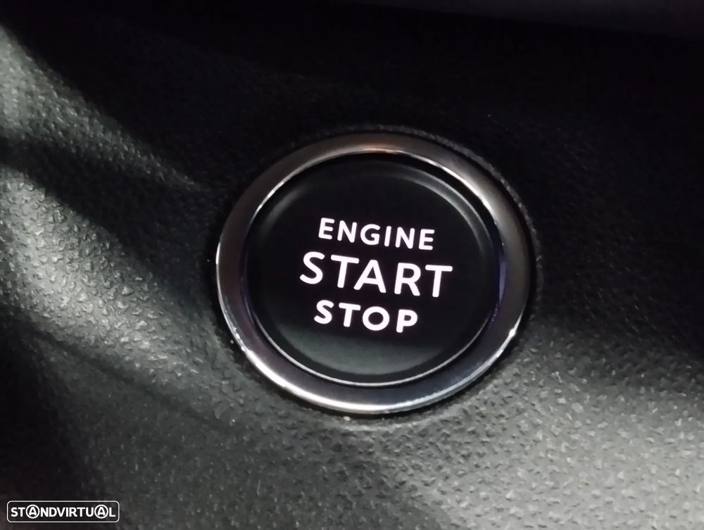 Jeep Avenger 1.2 e-Hybrid Longitude DCT - 26