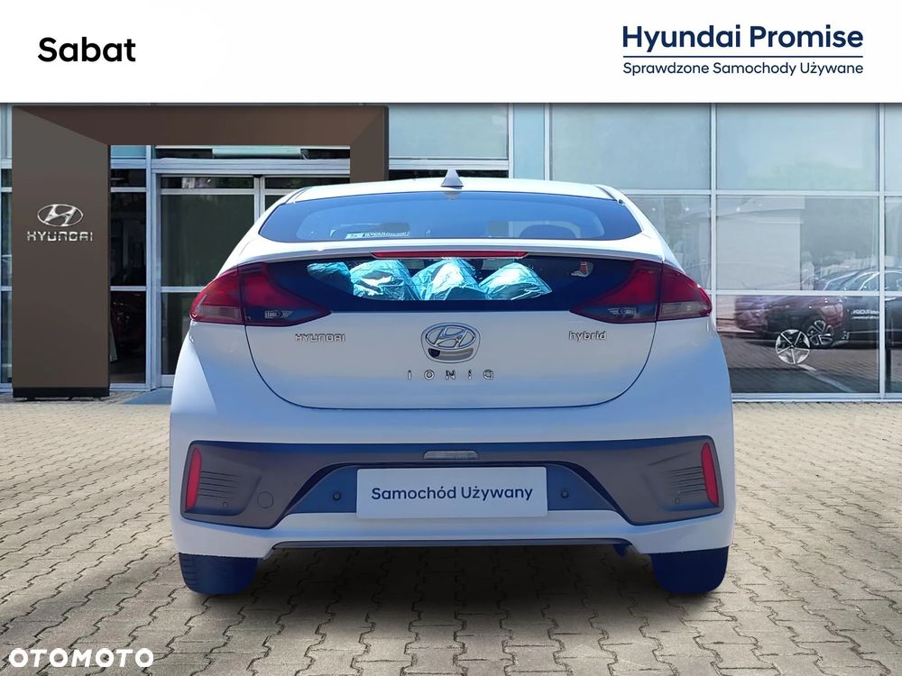 Hyundai IONIQ Hybrid Business - 8