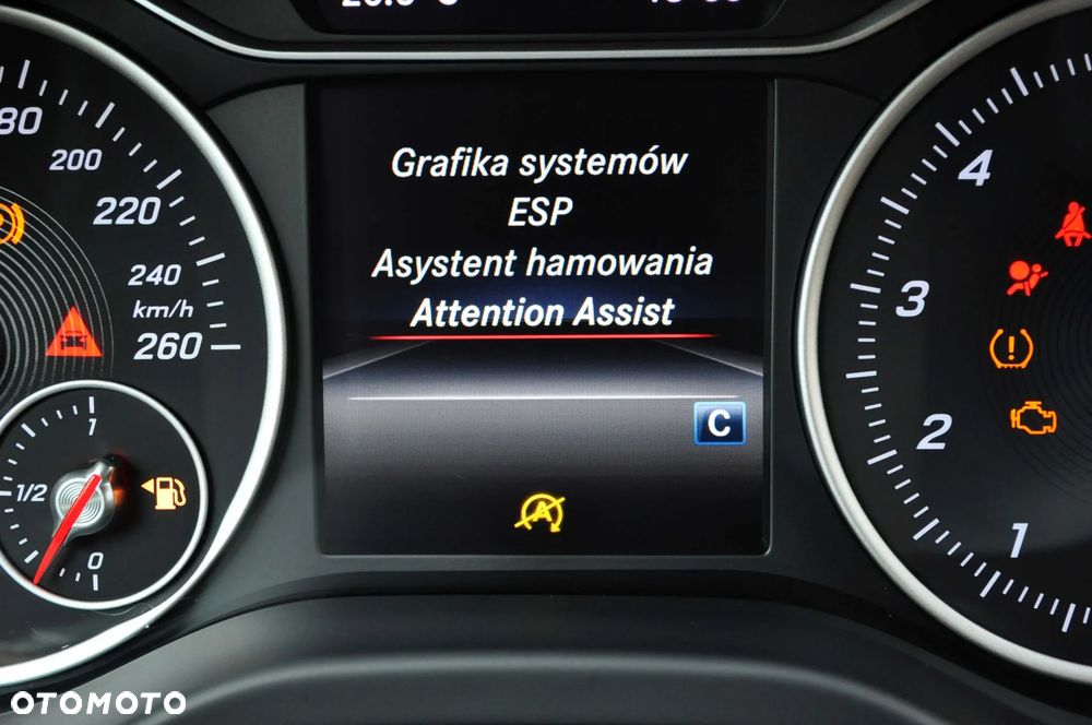 Mercedes-Benz Klasa A 180 AMG Line - 27