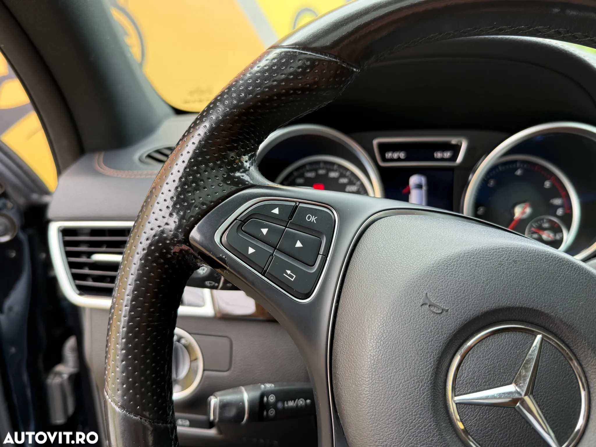 Mercedes-Benz GLE 350 d 4Matic 9G-TRONIC AMG Line - 14