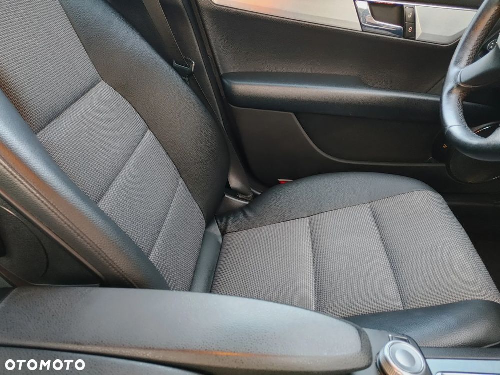 Mercedes-Benz Klasa C 180 Kompressor Avantgarde - 11