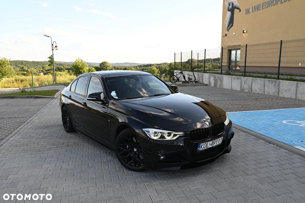 BMW Seria 3 328i - 1