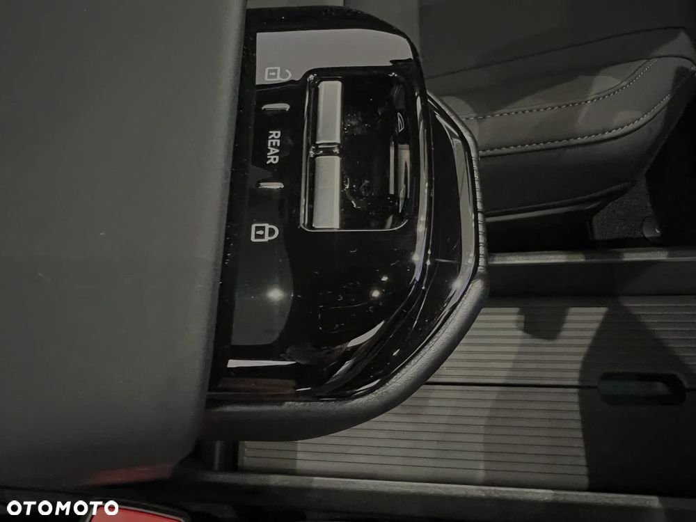 Volvo EX30 69kWh Twin Motor Ultra - 23