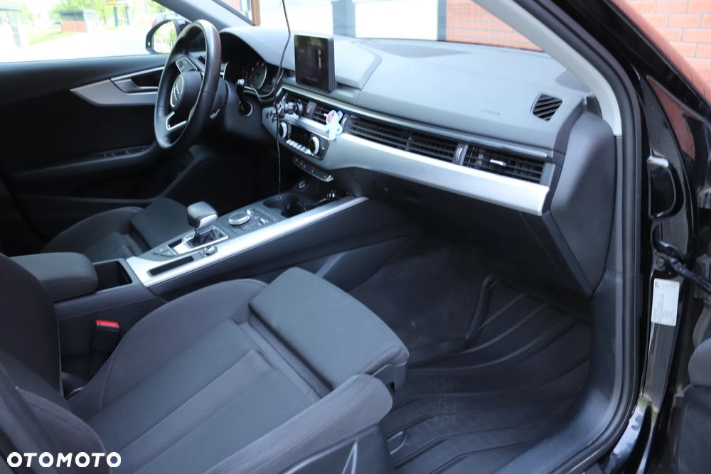 Audi A4 Avant - 20
