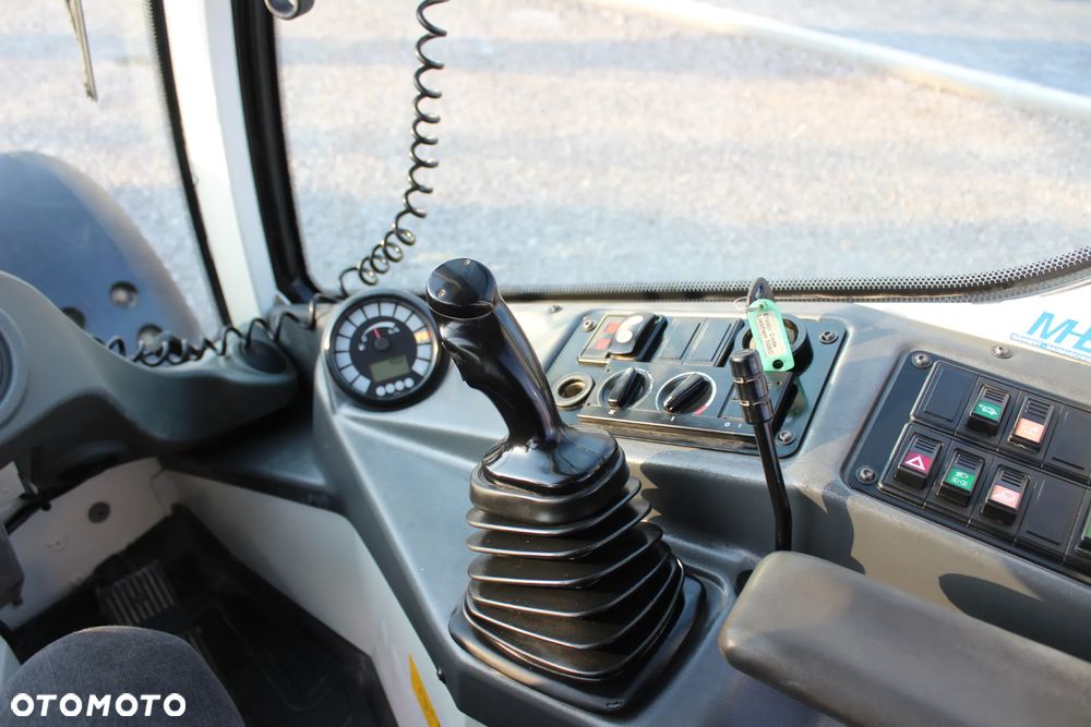 Liebherr 506Compact / Sprowadzona / Łyżka / Widły/2400MTg - 17