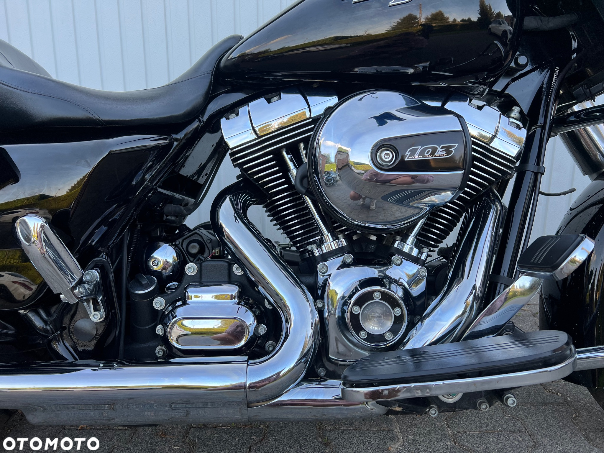 Harley-Davidson Touring Street Glide - 2