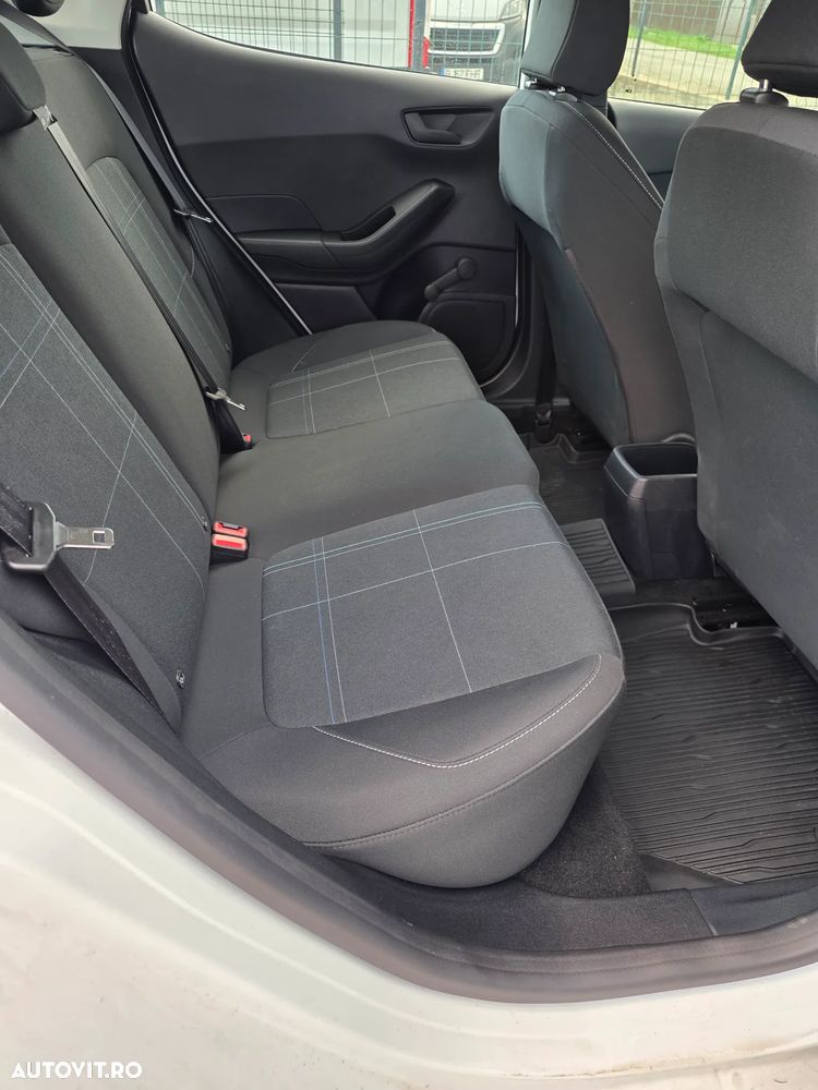 Ford Fiesta - 8