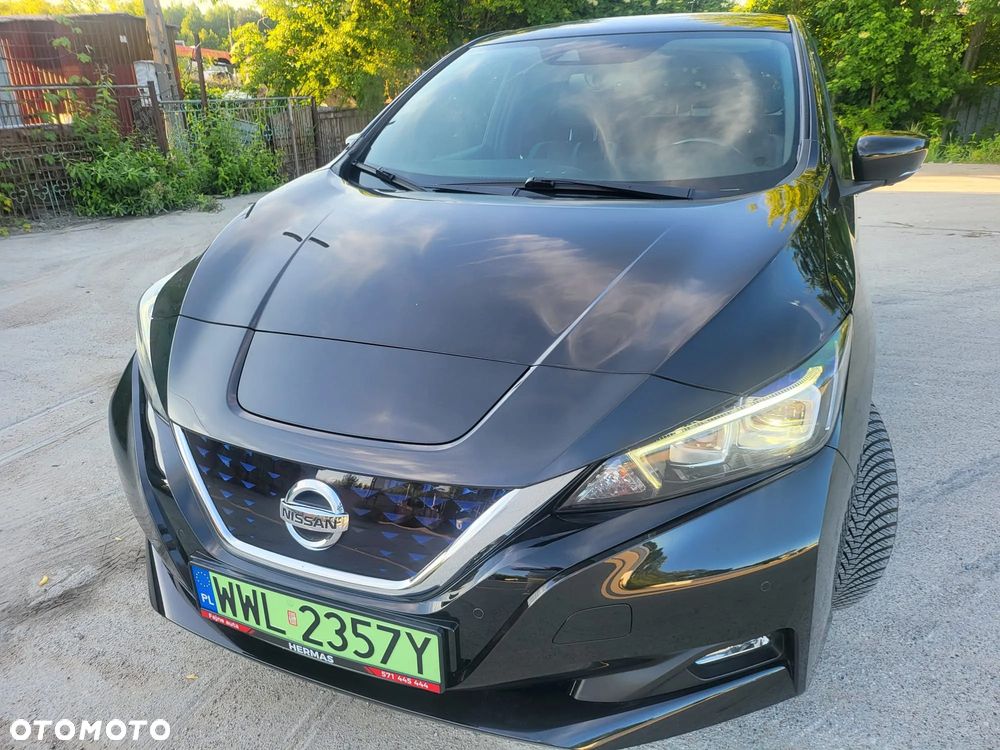 Nissan Leaf 40 kWh TEKNA - 6