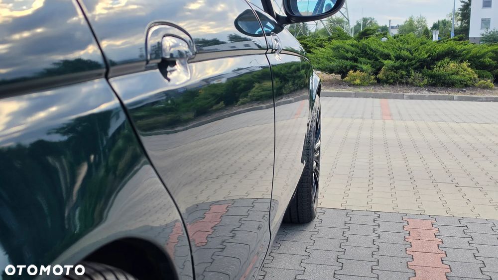 Jaguar S-Type 4.2 V8 Executive - 19