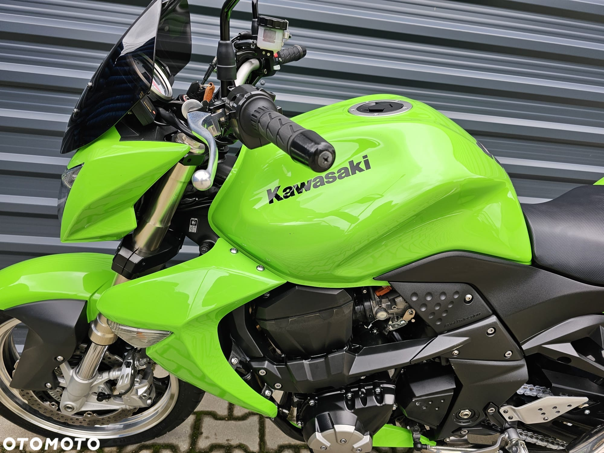 Kawasaki Z - 11