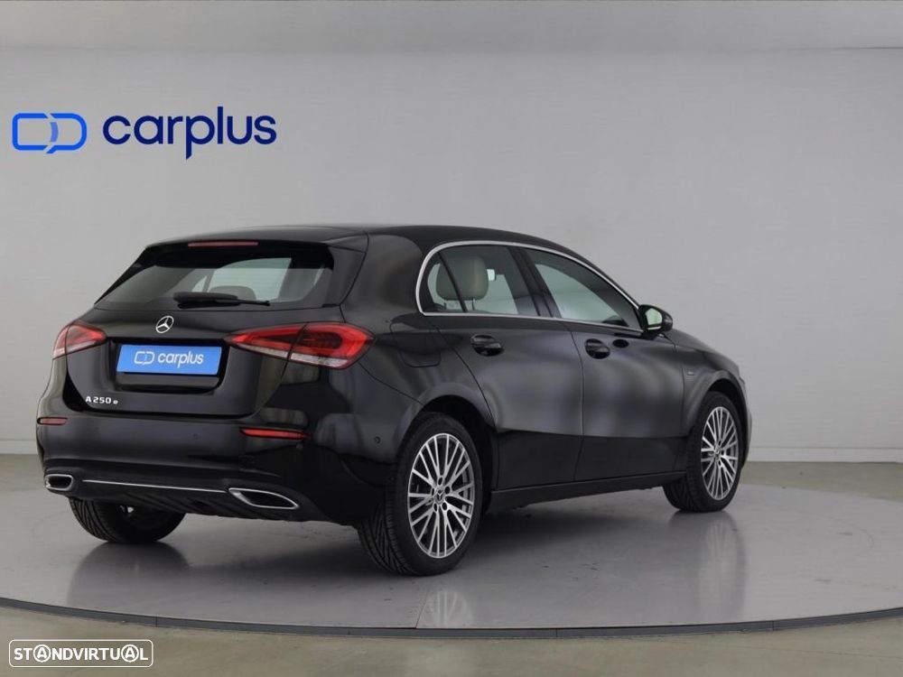 Mercedes-Benz A 250 e Progressive - 7