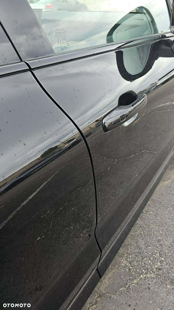 Volvo XC 60 B5 B AWD Plus Dark - 16
