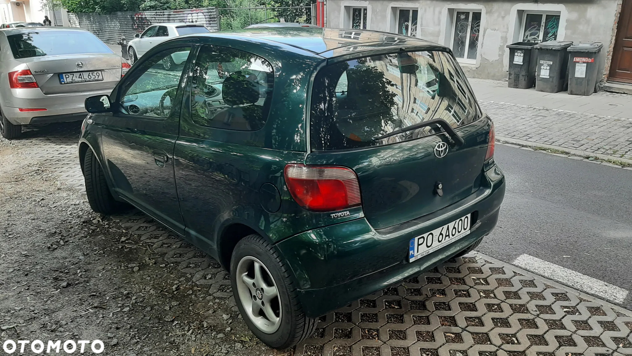 Toyota Yaris 1.3 - 2