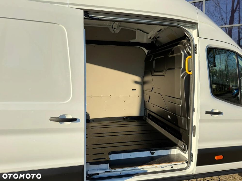 Ford Transit VAN - 13