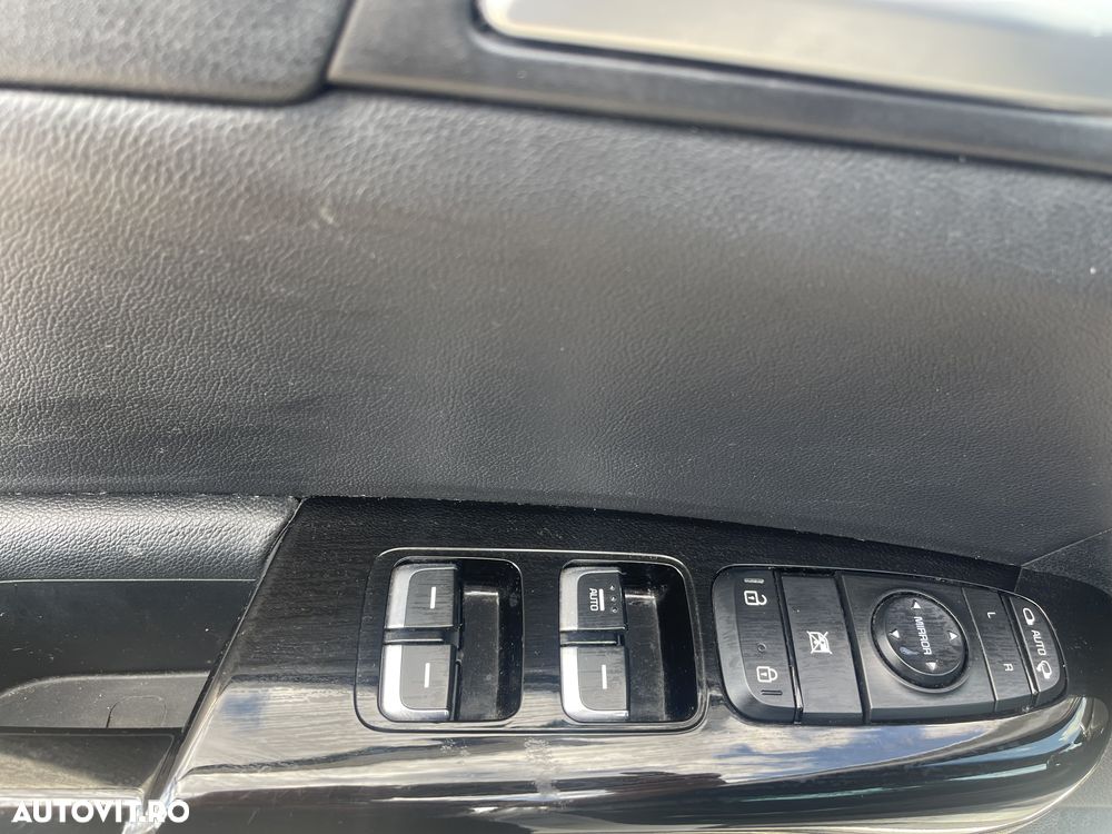 Kia Sportage 2.0 DSL HP 6AT 4x4 GT Line - 18