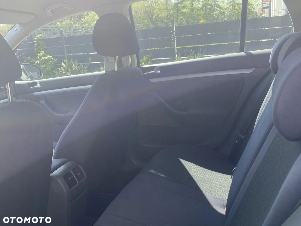 Volkswagen Golf 1.9 TDI Trendline - 6