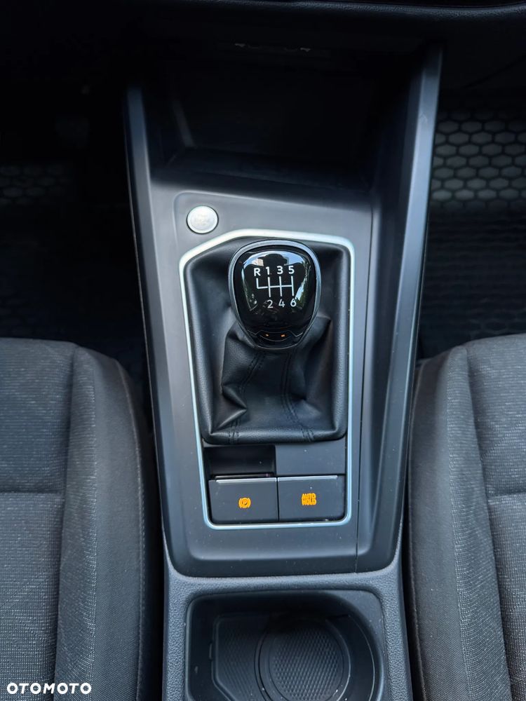 Volkswagen Golf 1.5 TSI EVO Life - 17