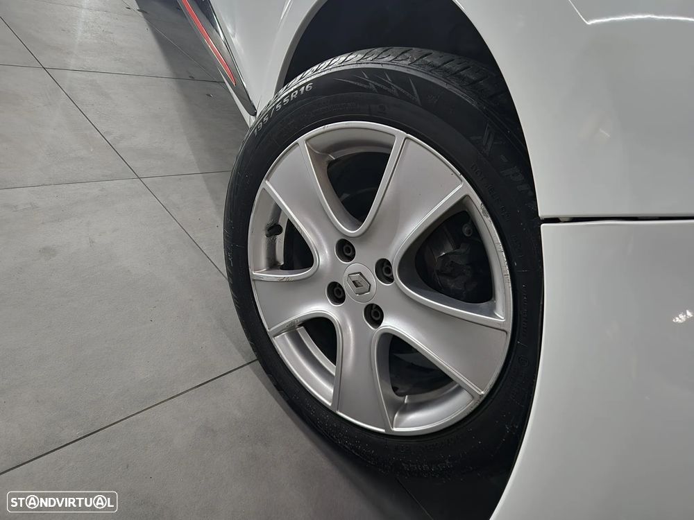 Renault Clio 1.5 dCi Limited - 3