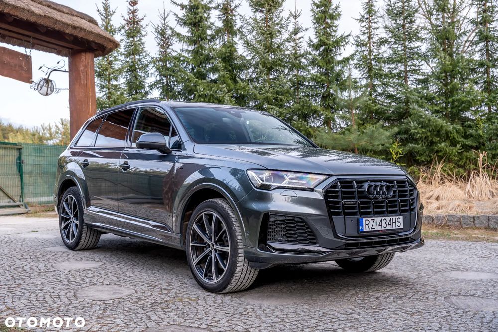 Audi Q7 55 TFSI quattro tiptronic S line - 11