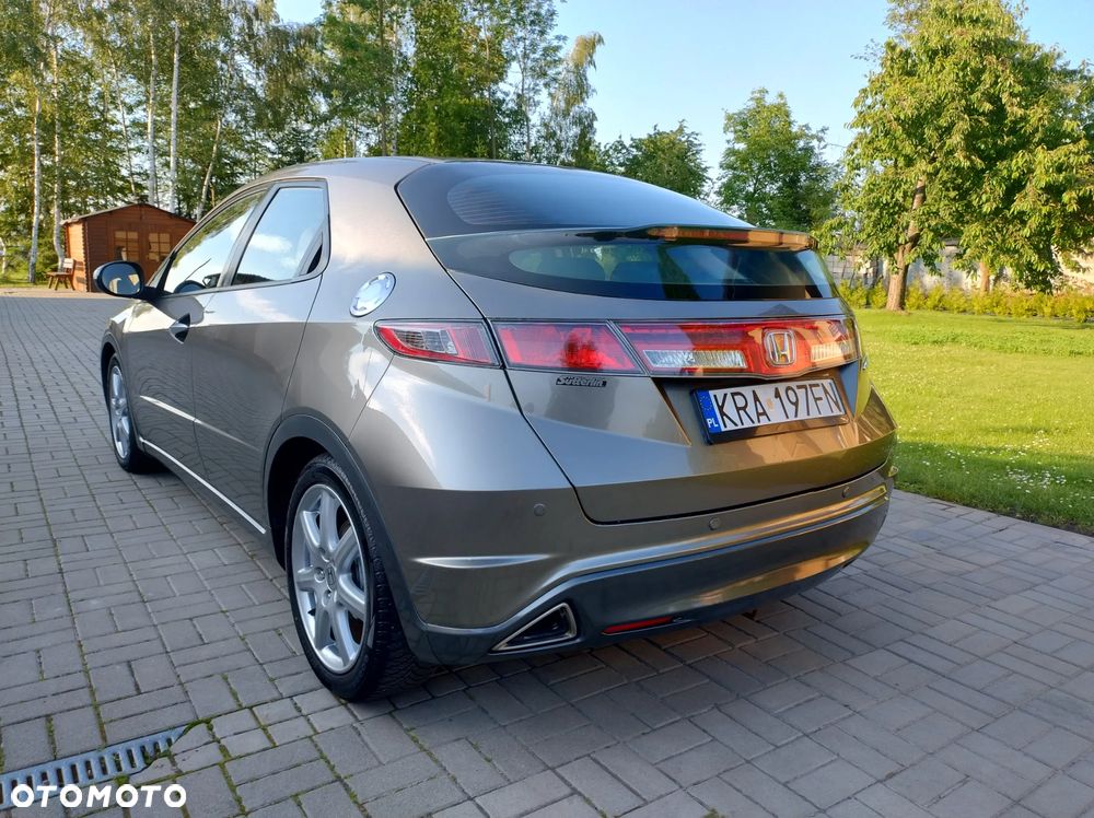 Honda Civic 1.8i-VTEC Executive - 10