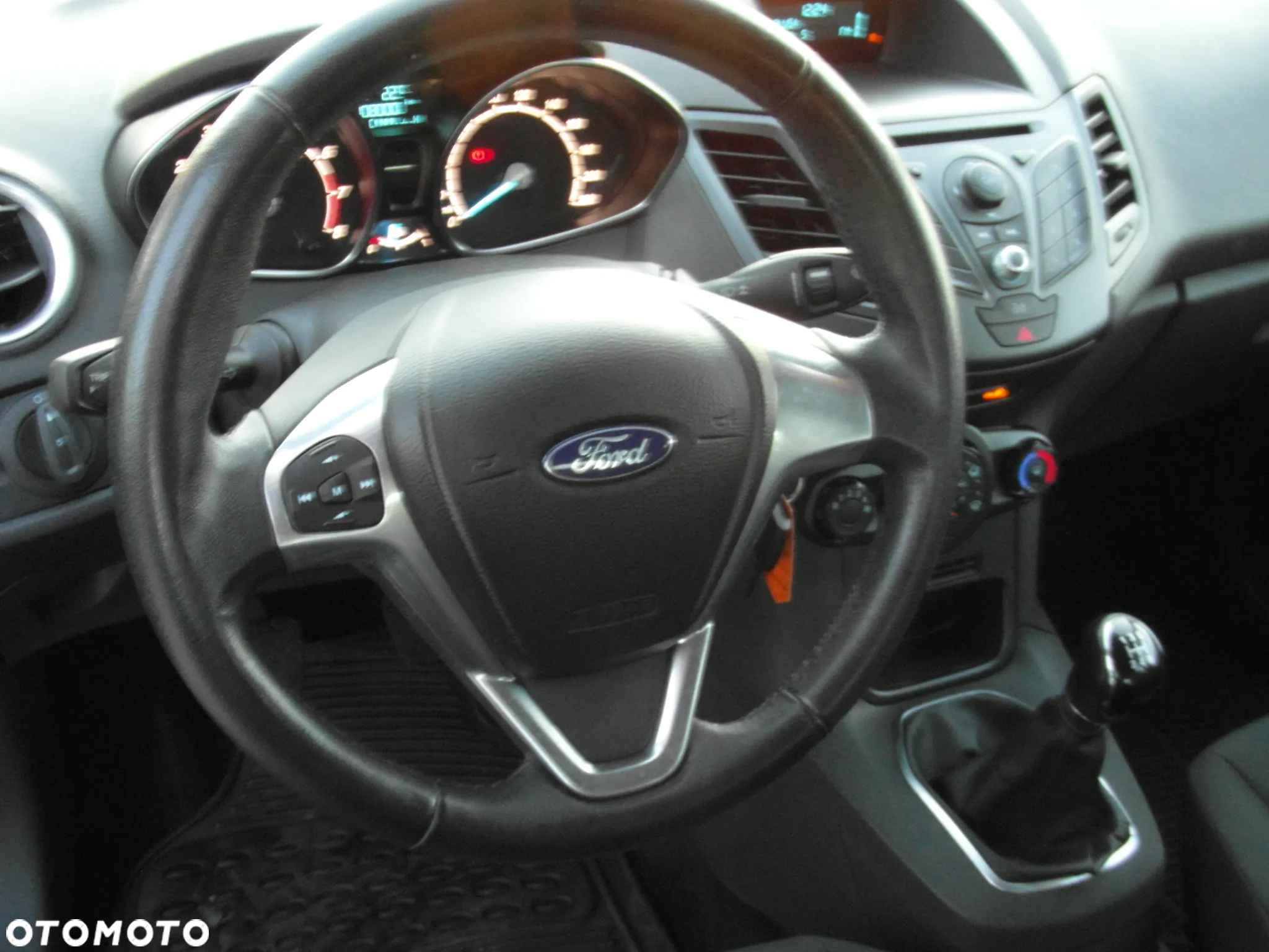 Ford Fiesta 1.25 Silver X - 23