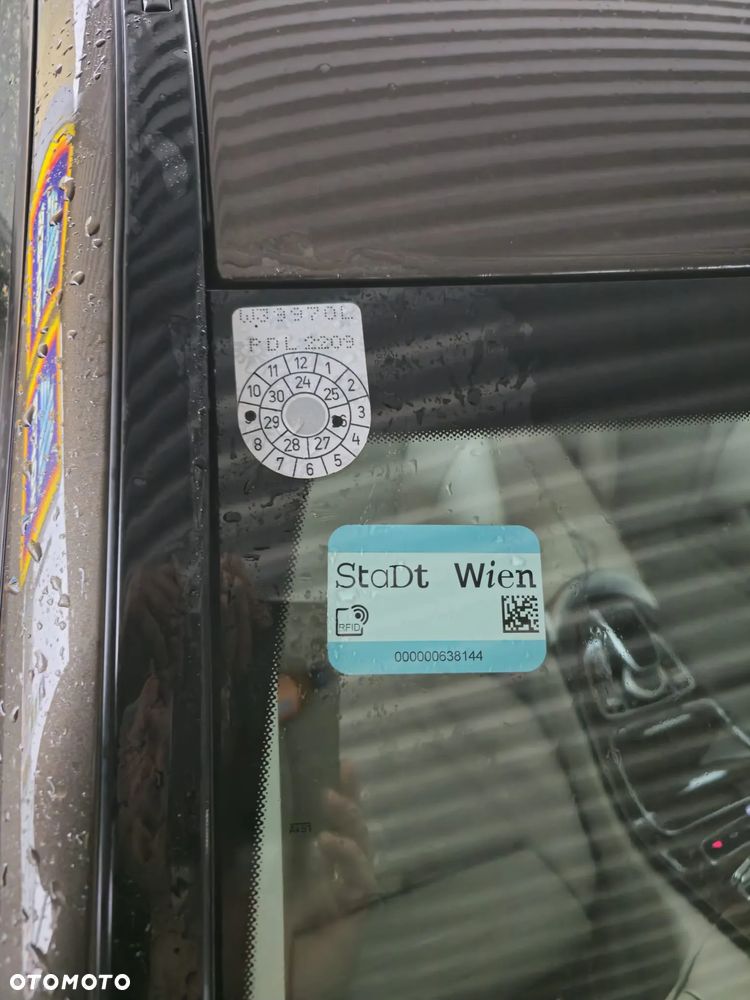 Mercedes-Benz Klasa C 220 CDI 4Matic 7G-TRONIC - 10