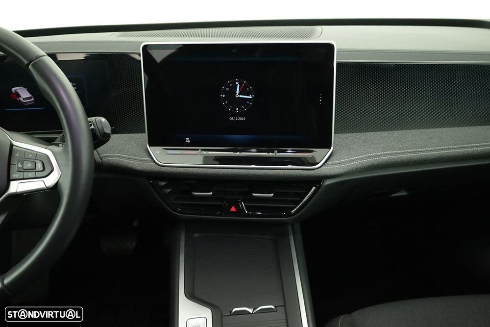 VW Passat Variant 1.5 TSI eHybrid DSG - 9