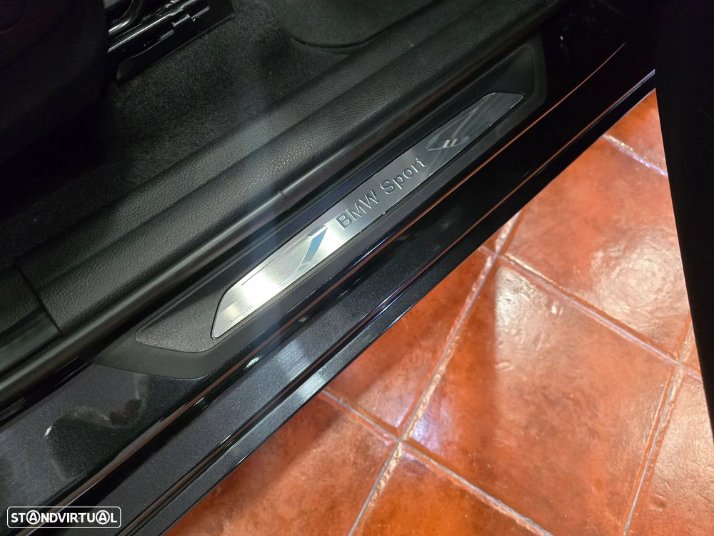 BMW 218 Active Tourer d Aut. Sport Line - 43